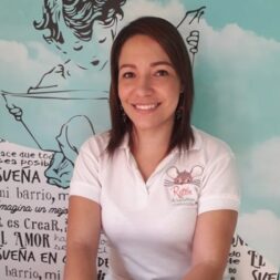 equipo_0004_11-Viviana-min equipo_0004_11-Viviana-min